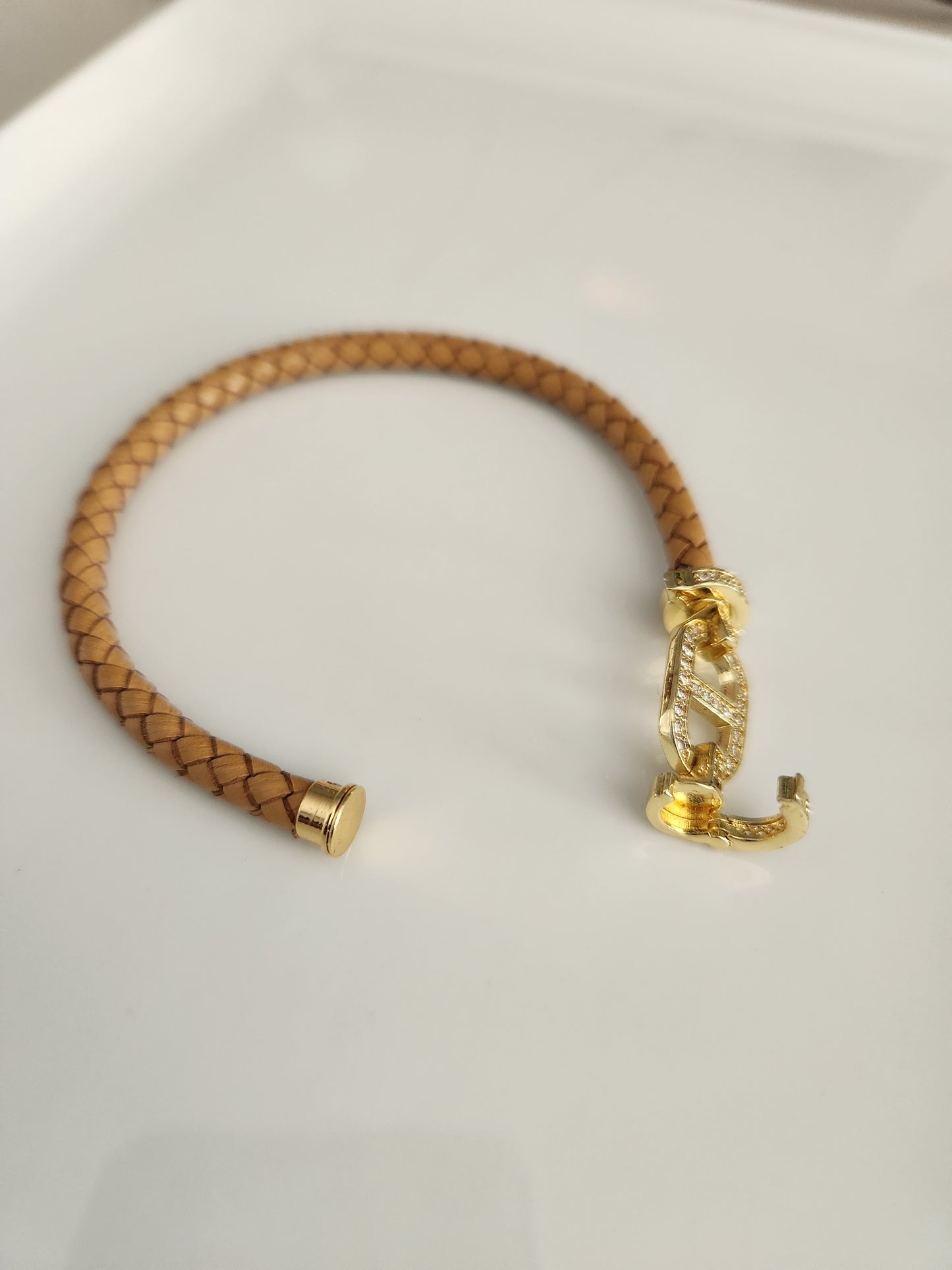 Pignose Corded Bracelet