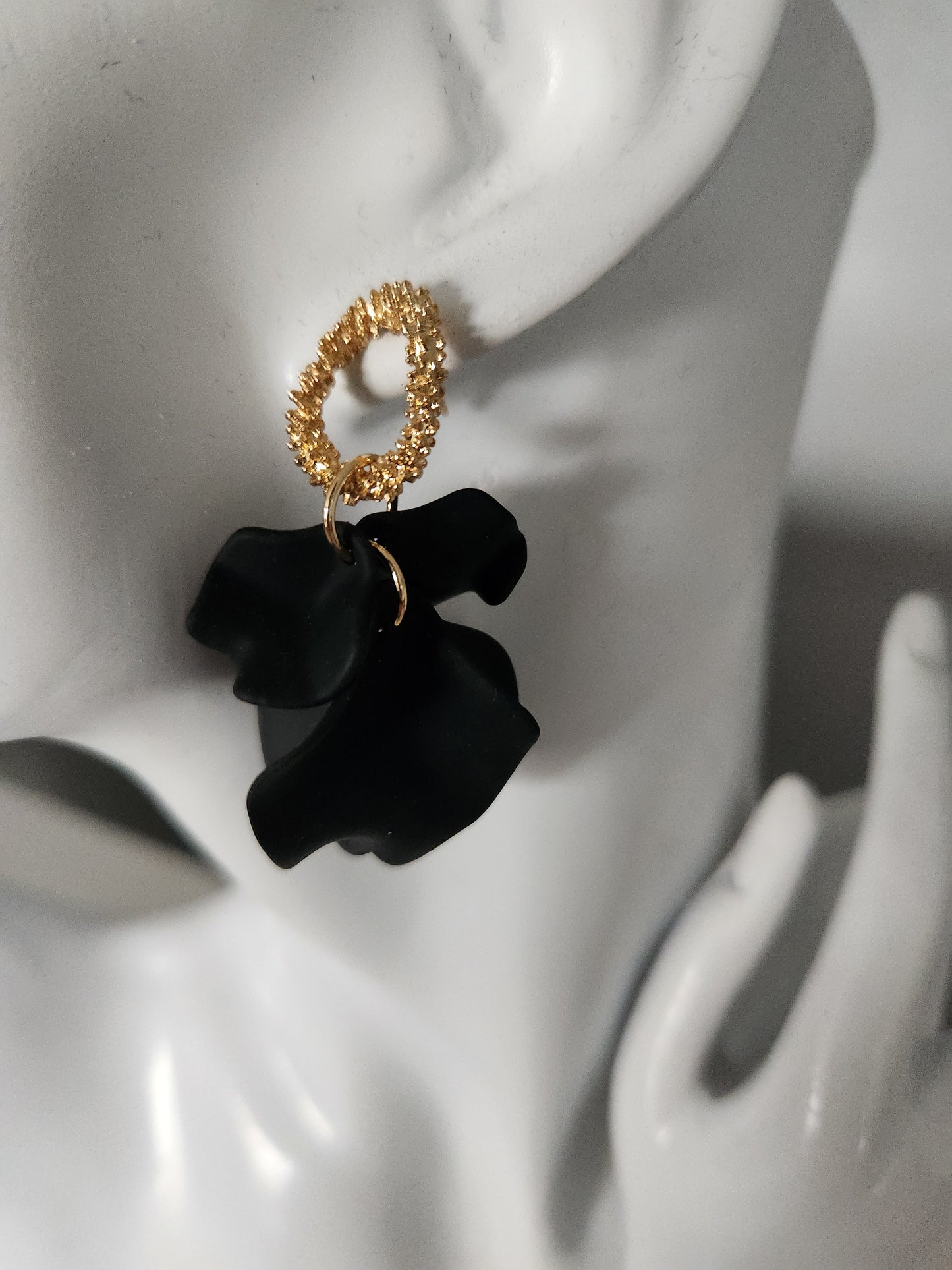 Dhalia Earrings