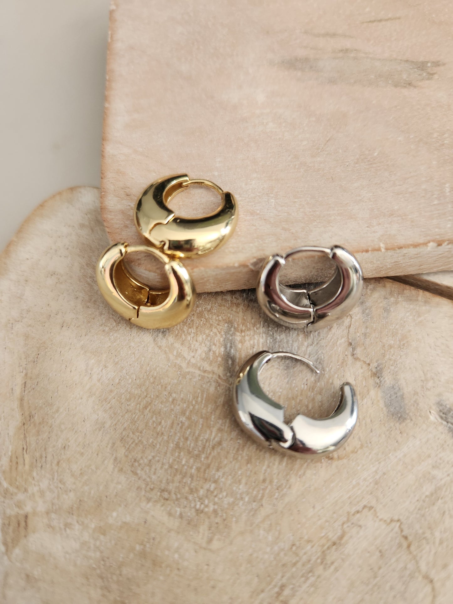 Abi Hoops