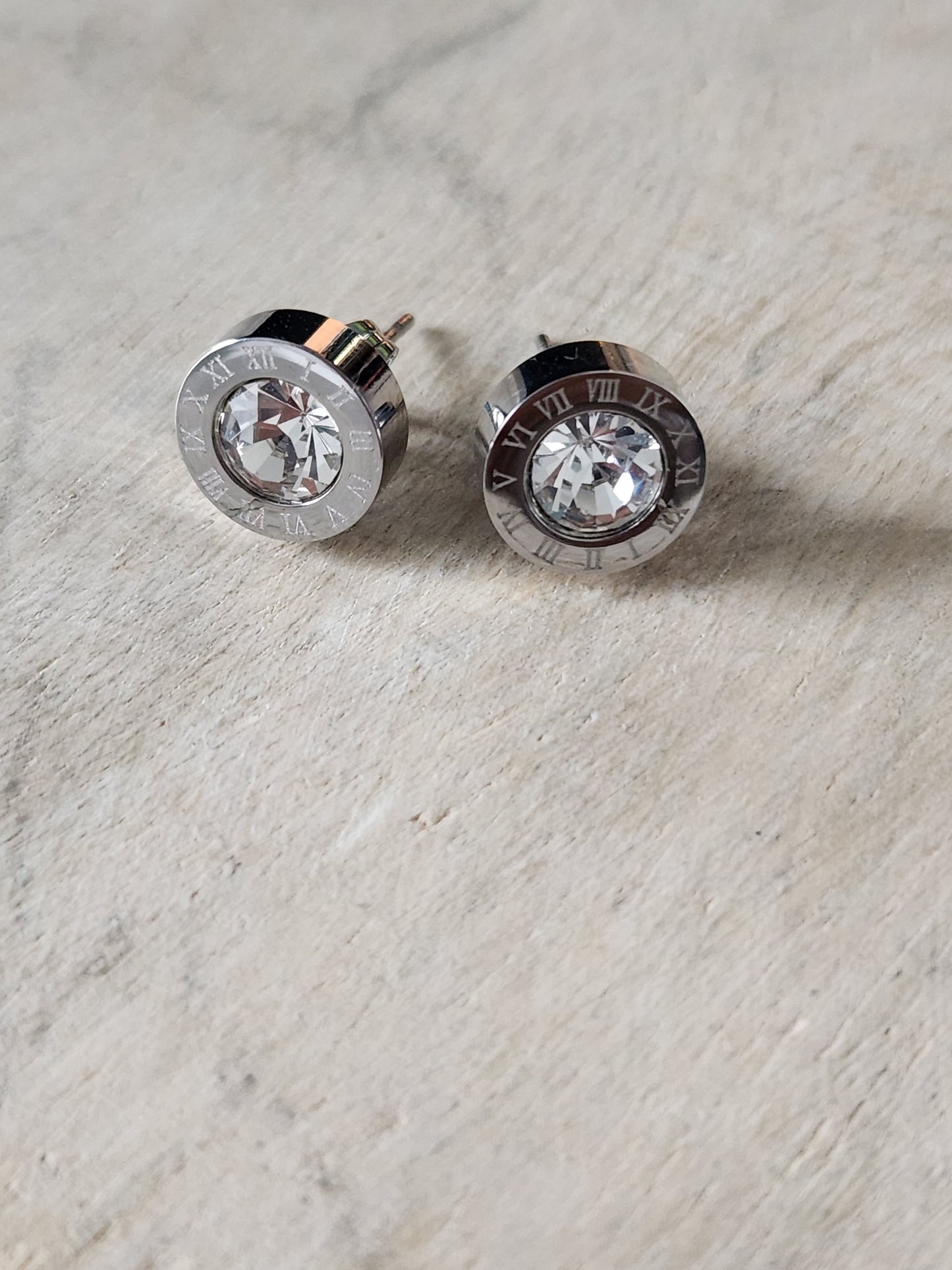 Roman Stud Earrings