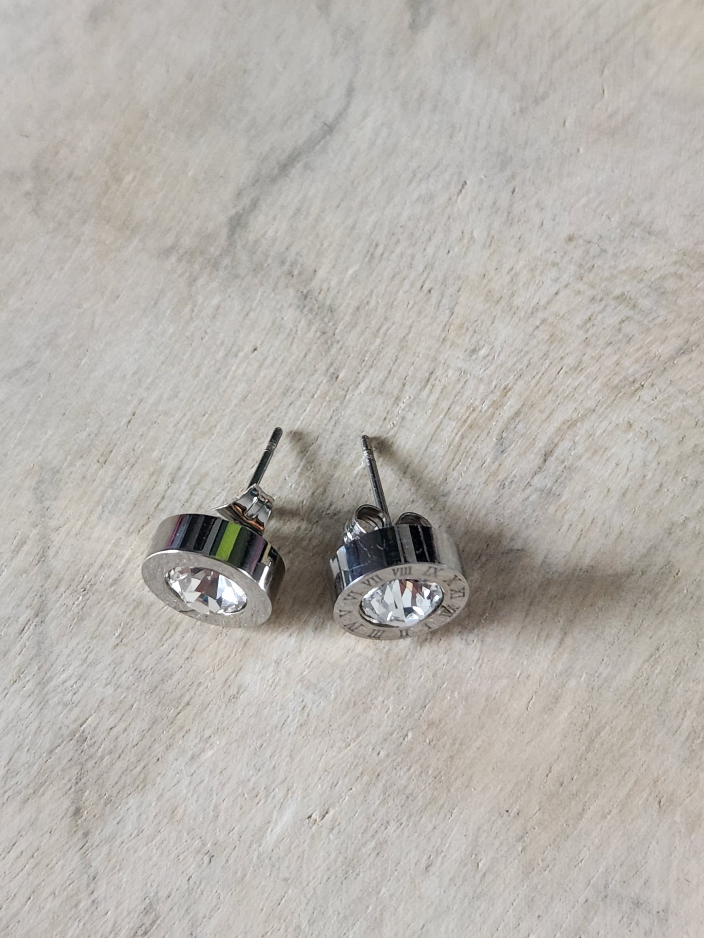 Roman Stud Earrings