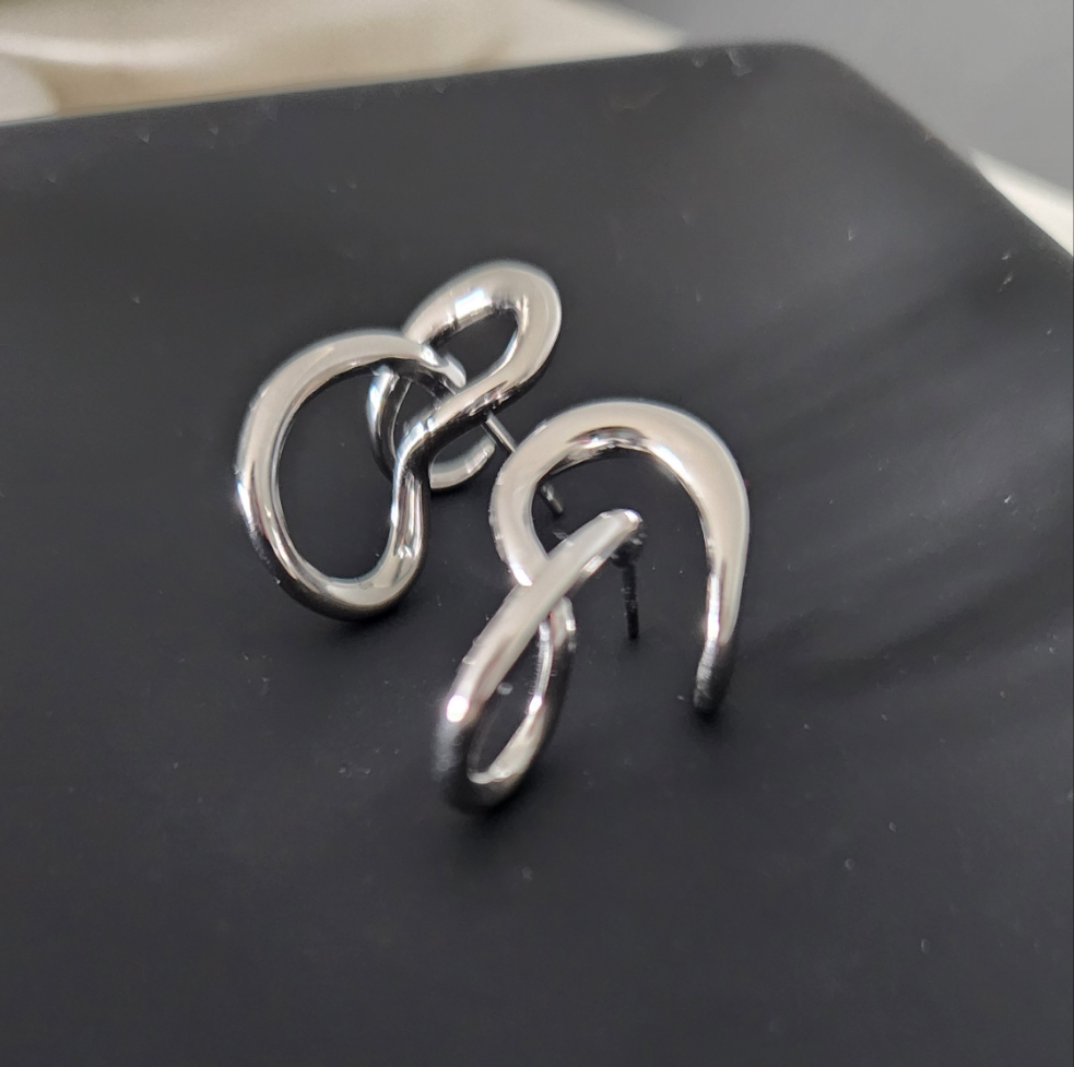 Sibyl Earrings