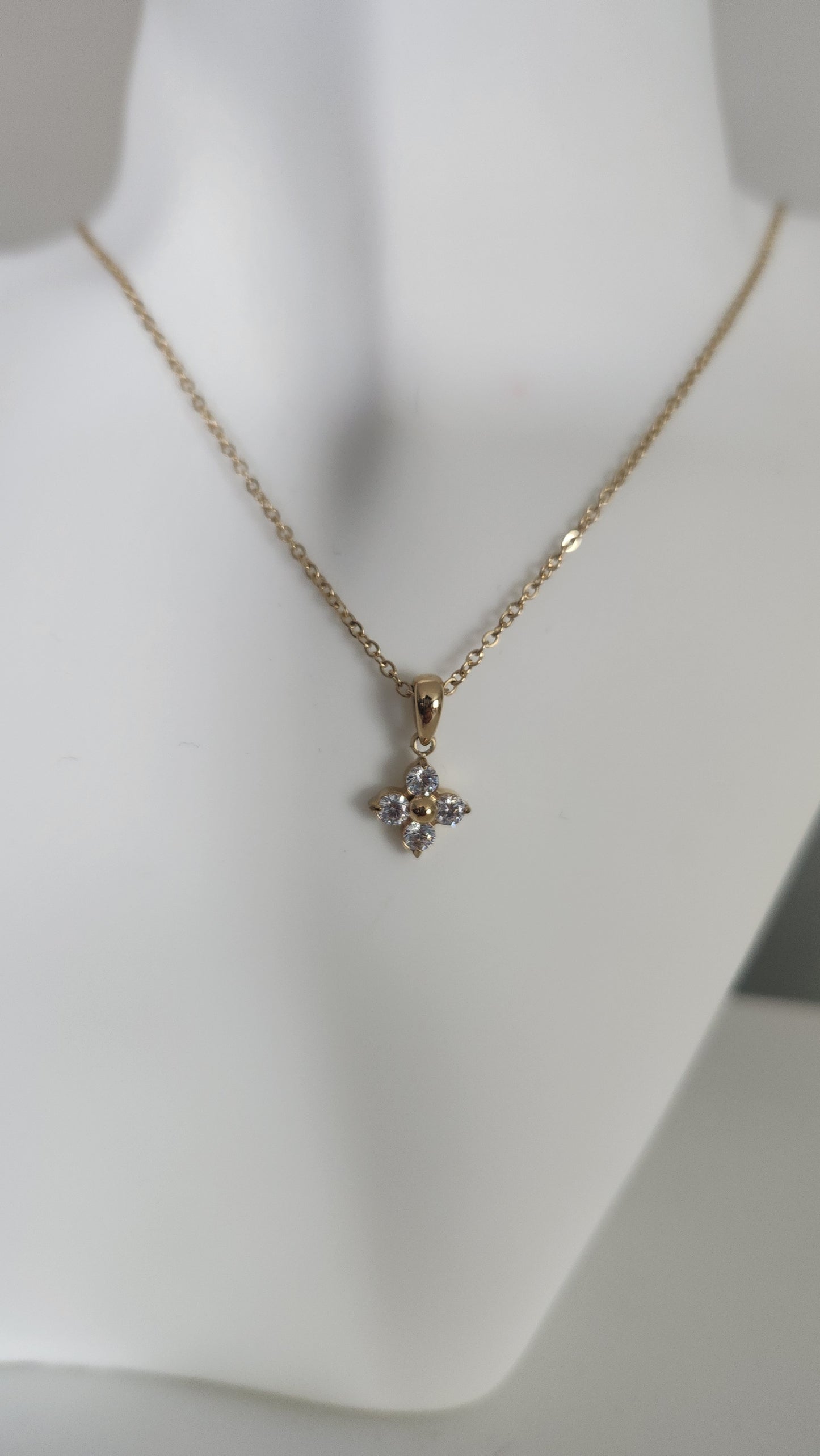 Estrellita Necklace