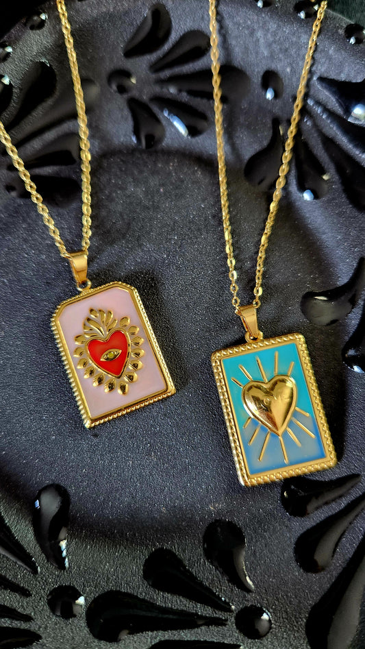 Maria Pendant Necklace