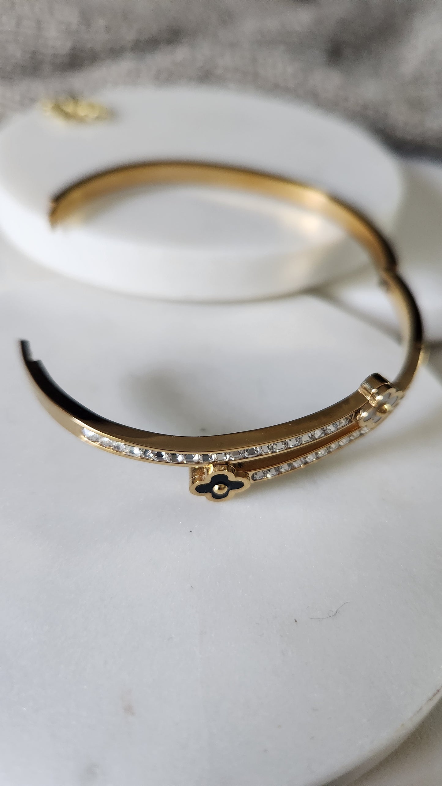 Trendy Bangle Collection