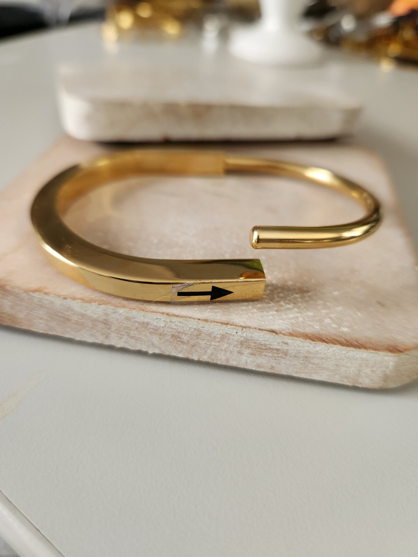 Love Shackle (Gold Plated)