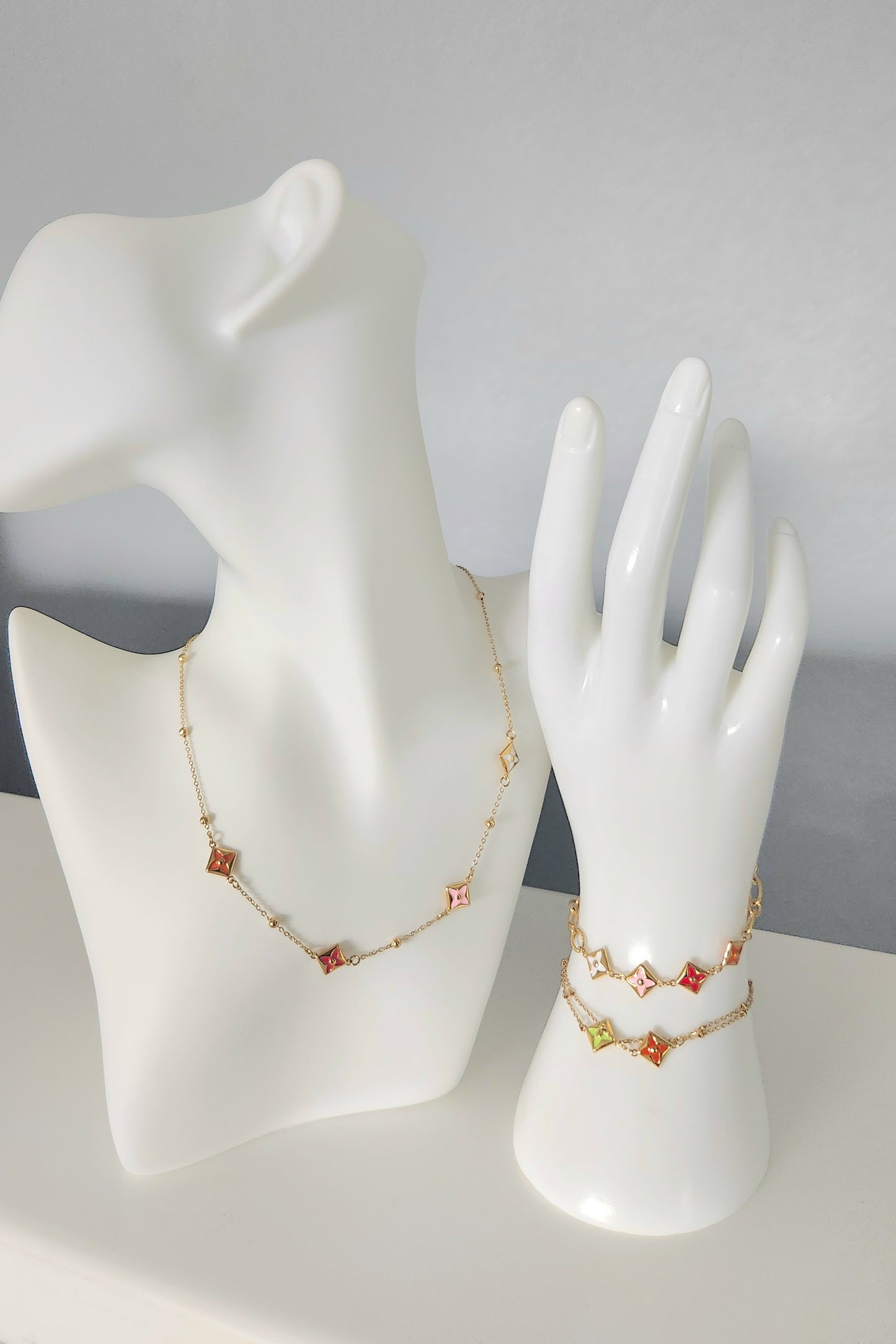 Summer Necklace or Bracelet