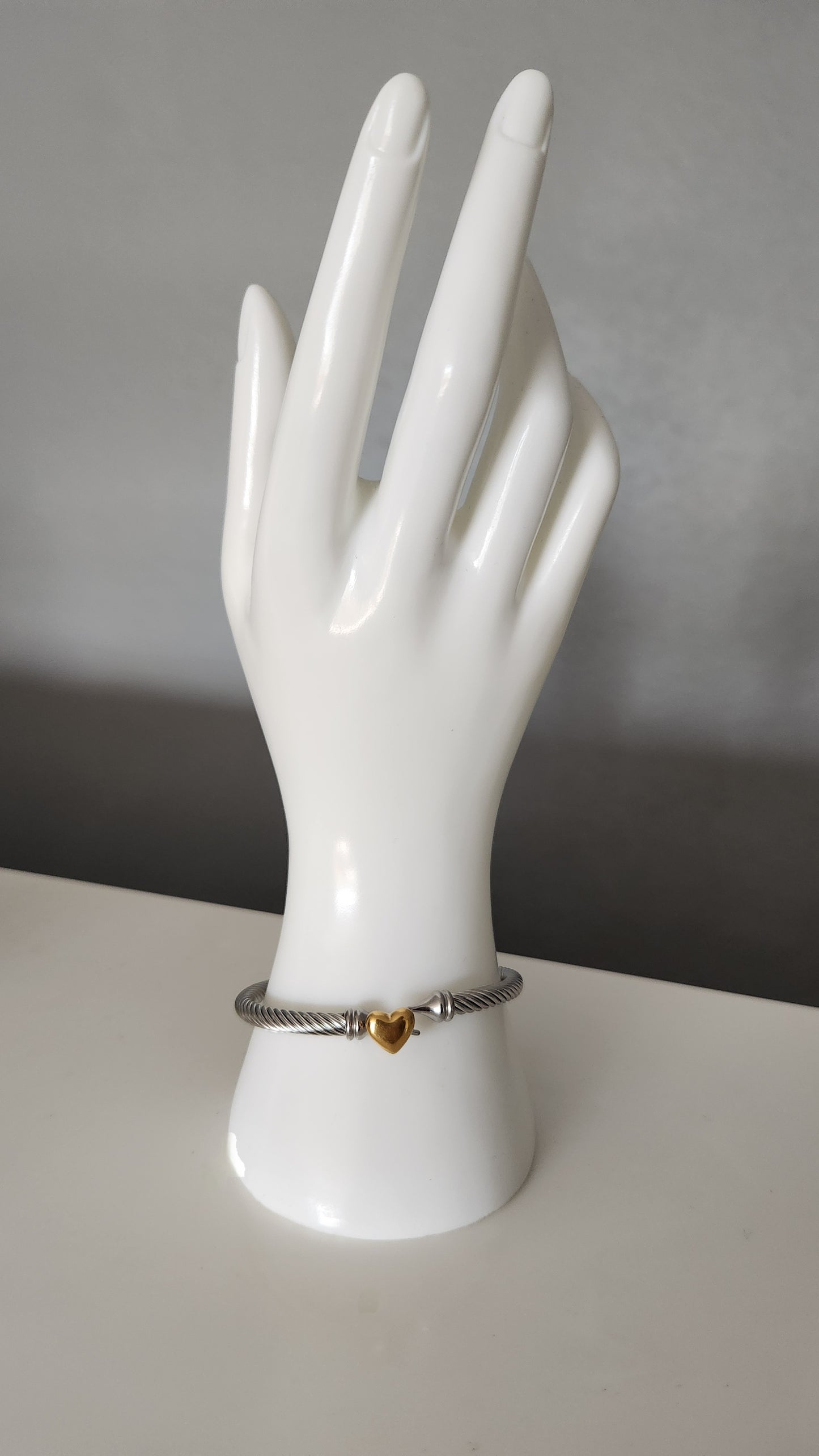 Heart of Gold Bangle