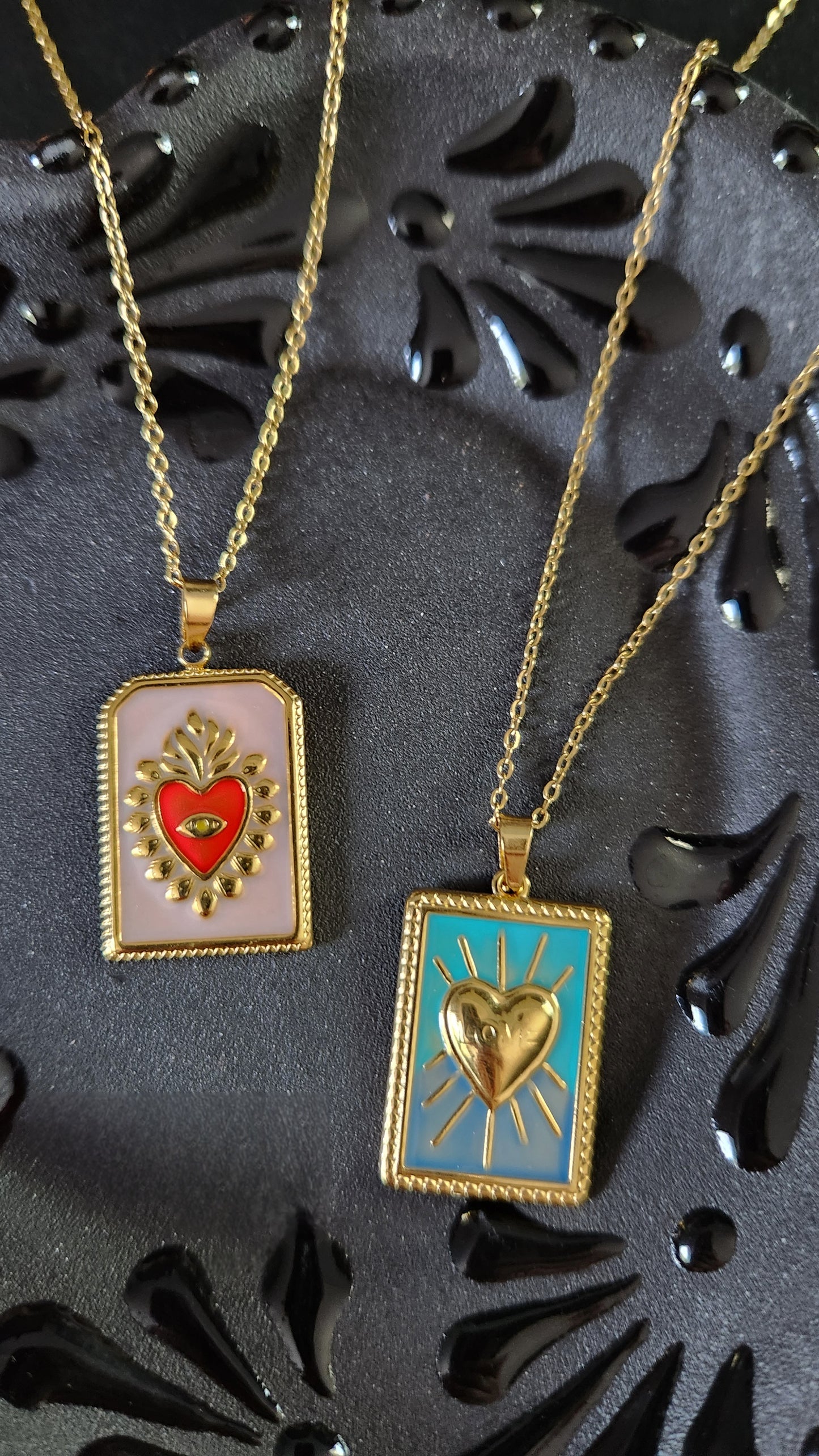 Maria Pendant Necklace