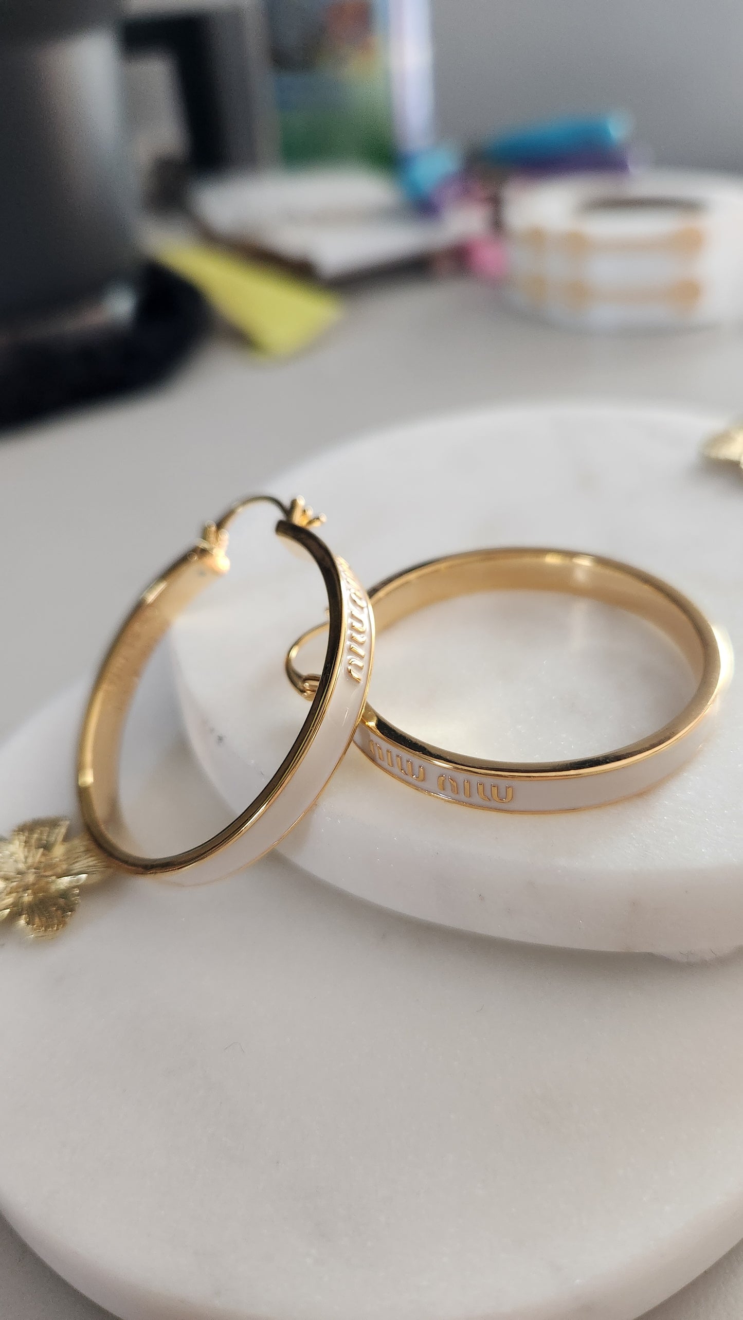 Meyu Hoop Earrings