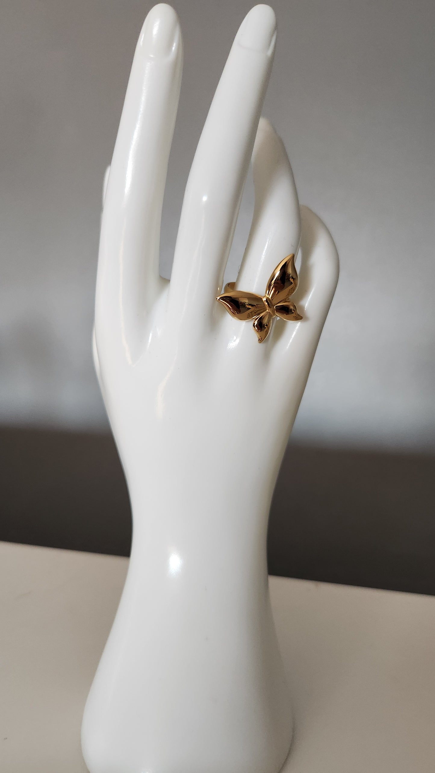 Farasha Ring