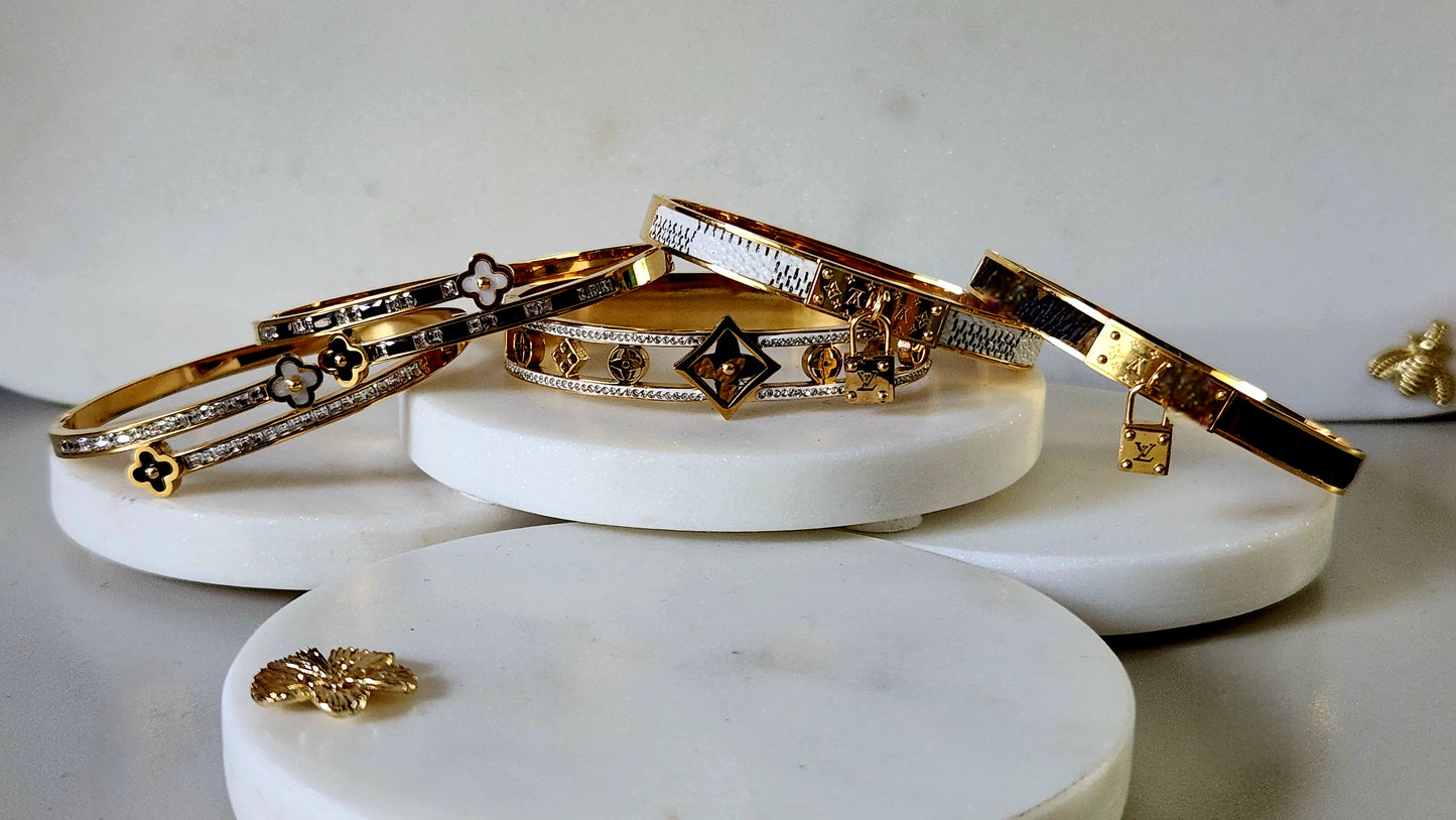 Trendy Bangle Collection