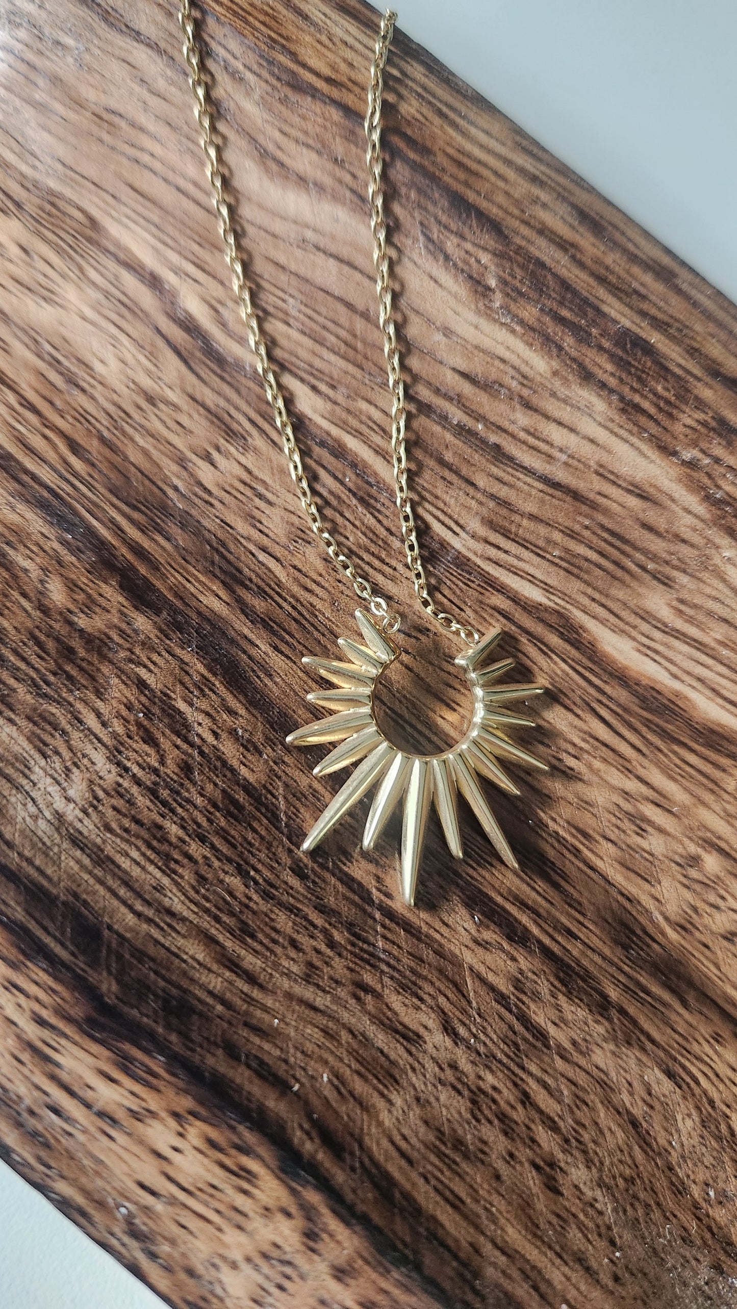 Phoebe Pendant Necklace