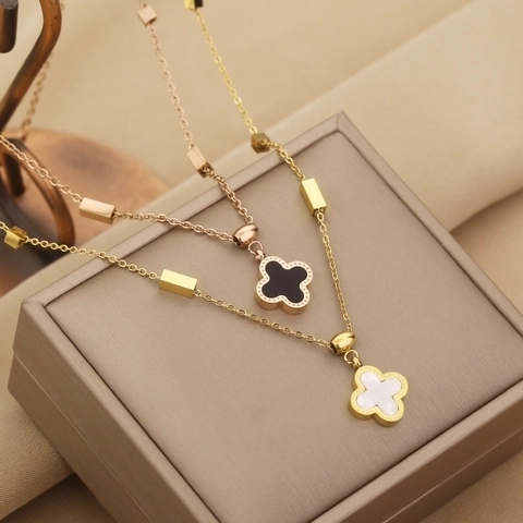 Reversable Clover Necklace