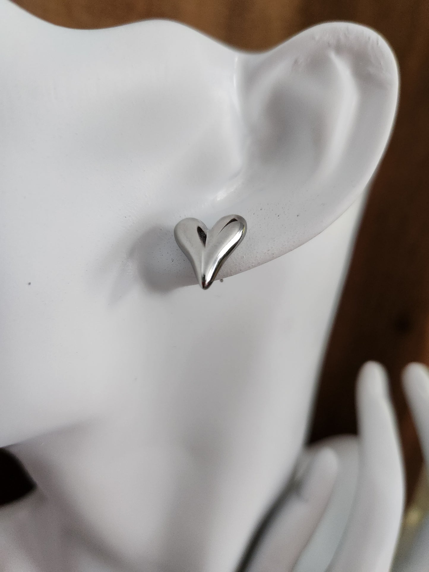 Silver heart stud earrings