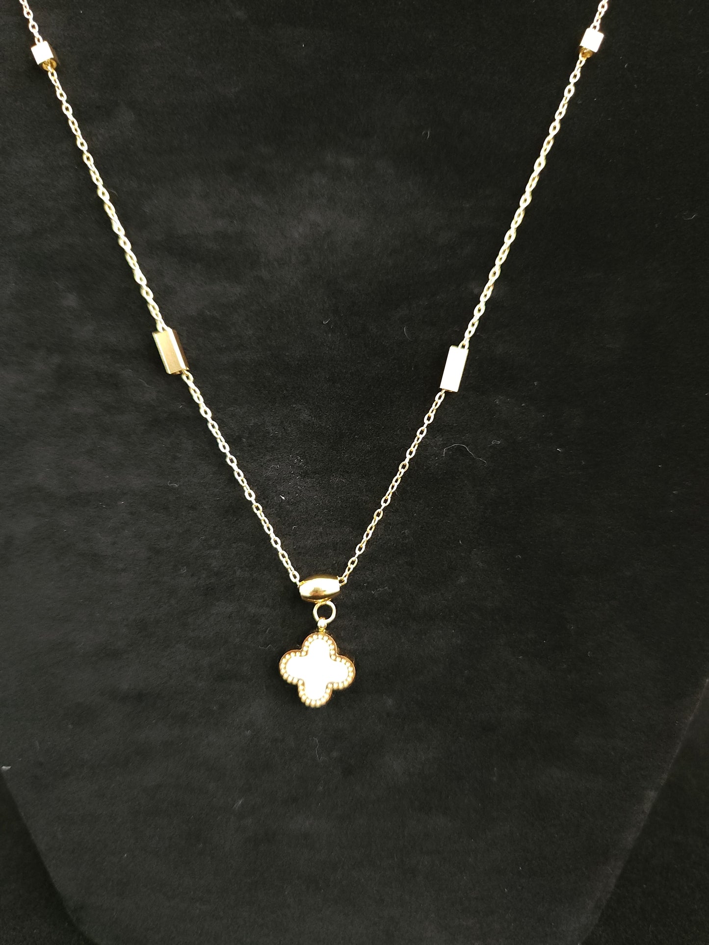 Reversable Clover Necklace