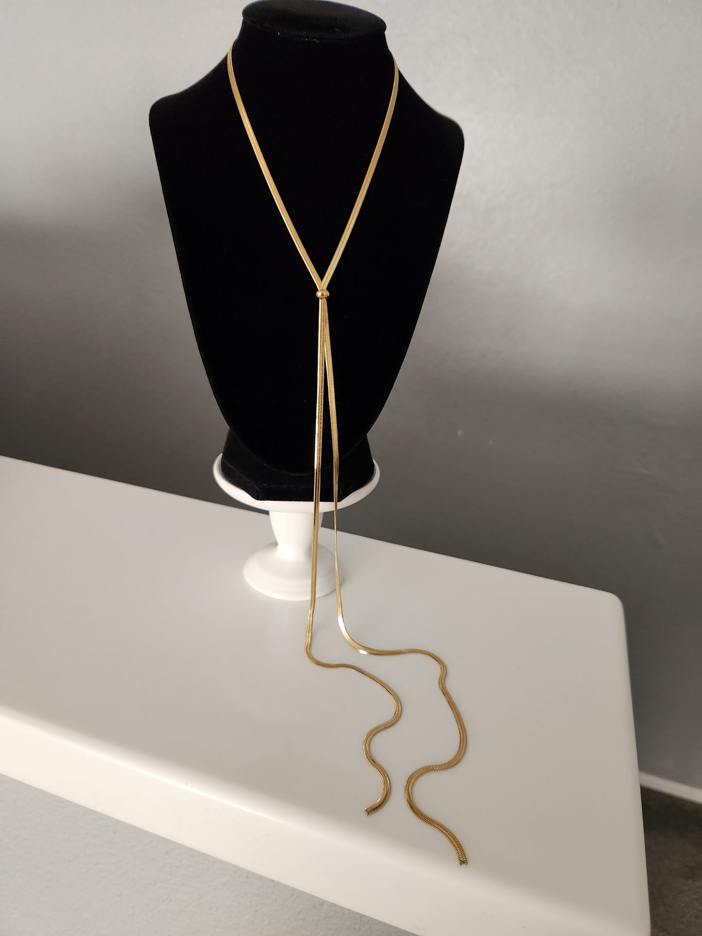 Adjustable Lasso Necklace