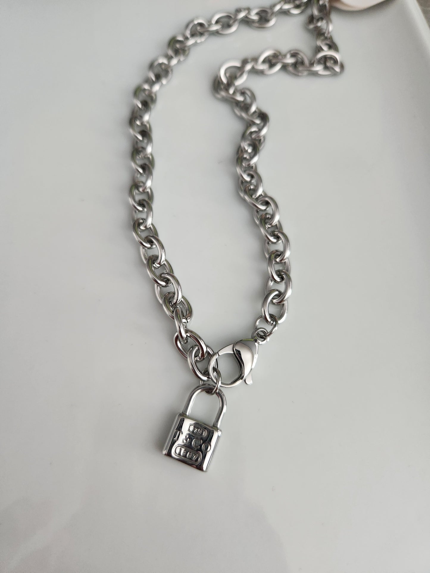 New York Lock Chain Necklace