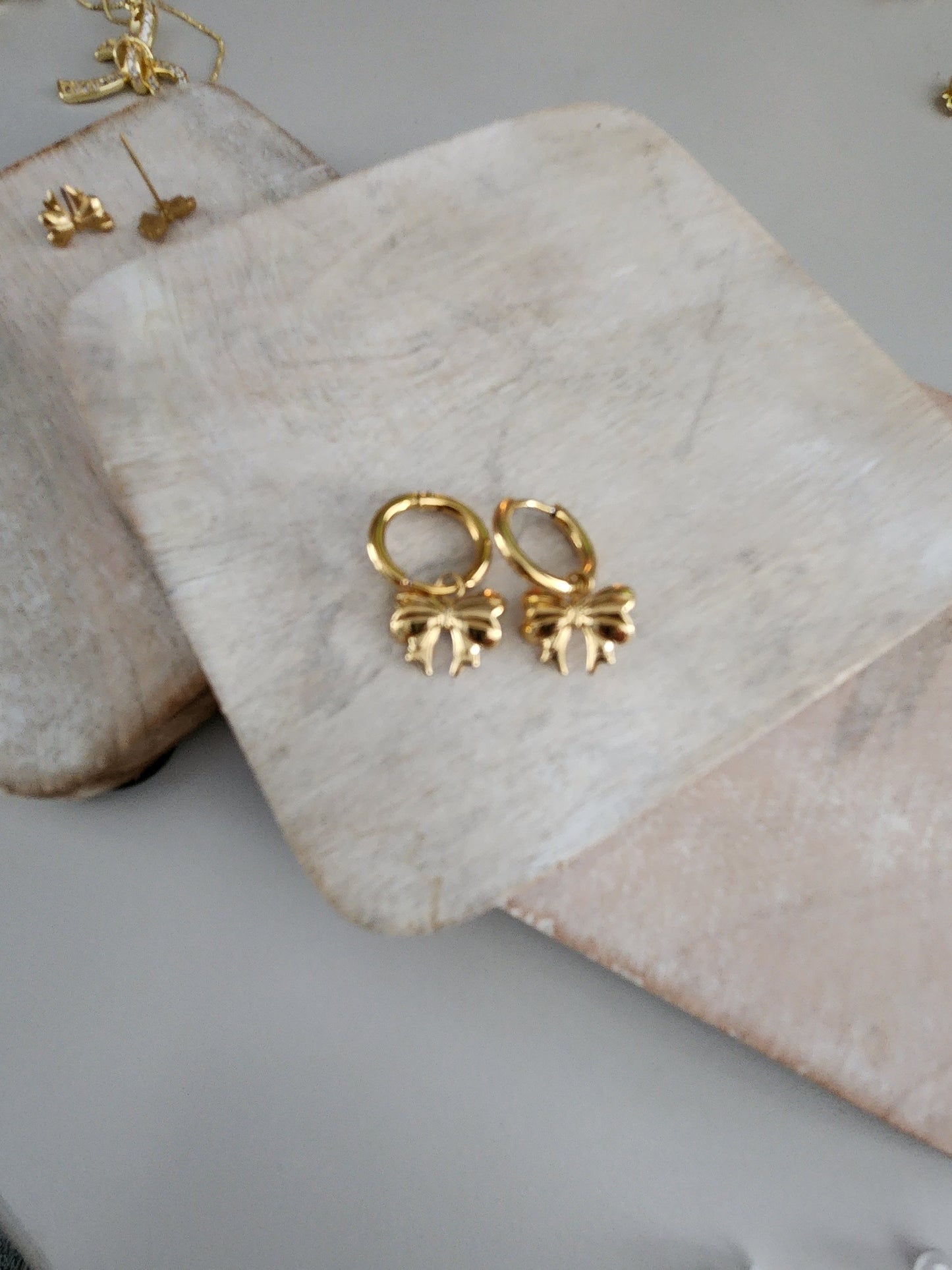 Coquette Bow Earrings - Gold