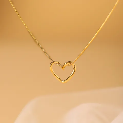 Karina Floating Heart Necklace