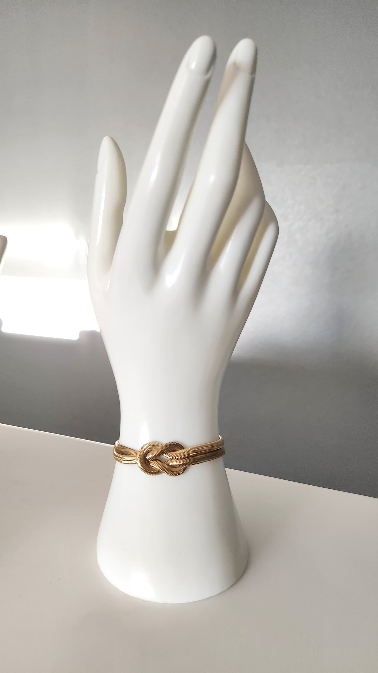 The Knot Bracelet