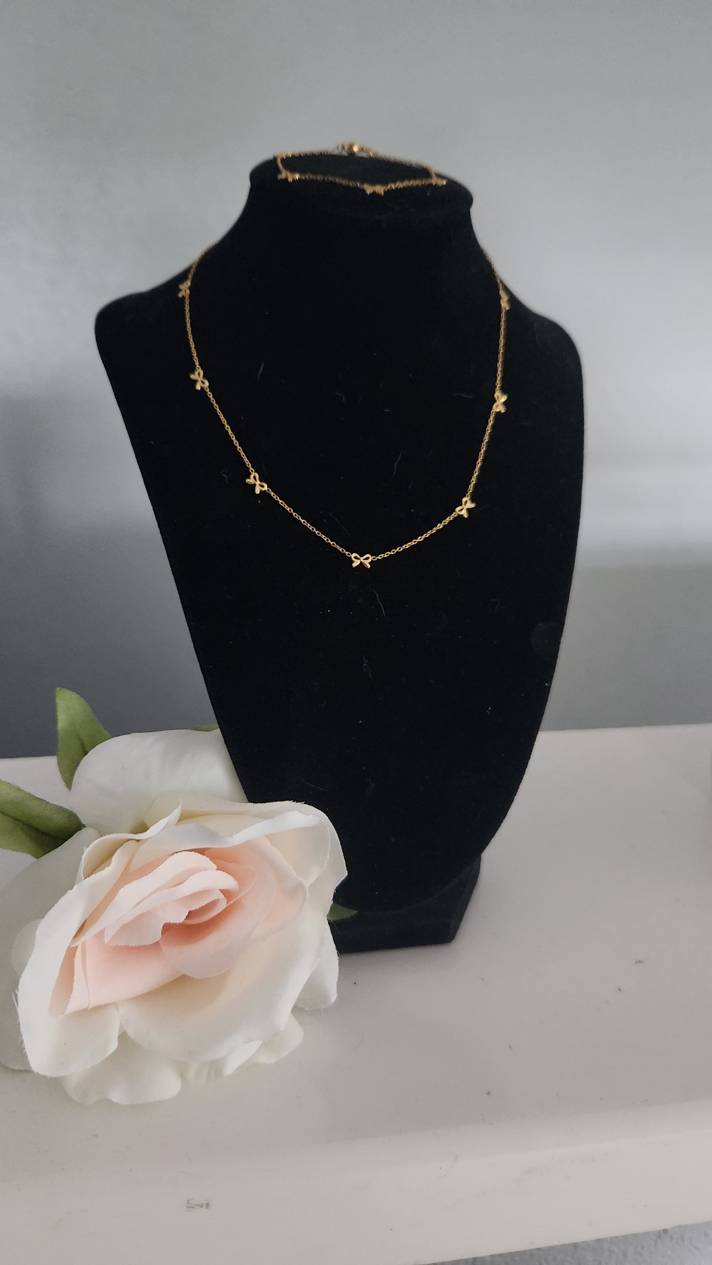 Bow Necklace or Bracelet