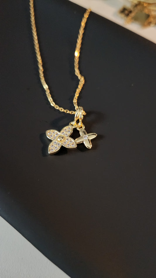 Trefoil Necklace