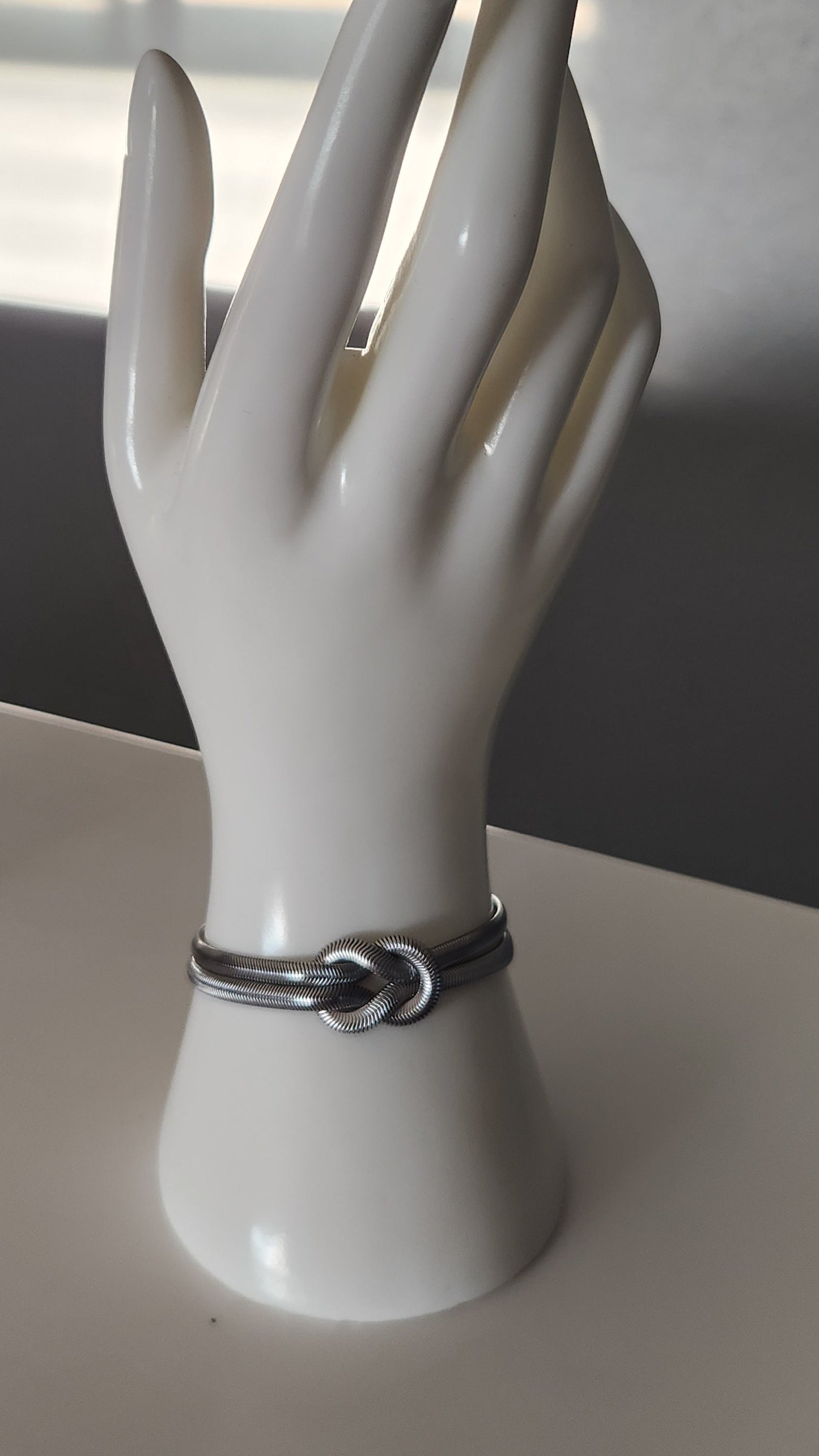 The Knot Bracelet