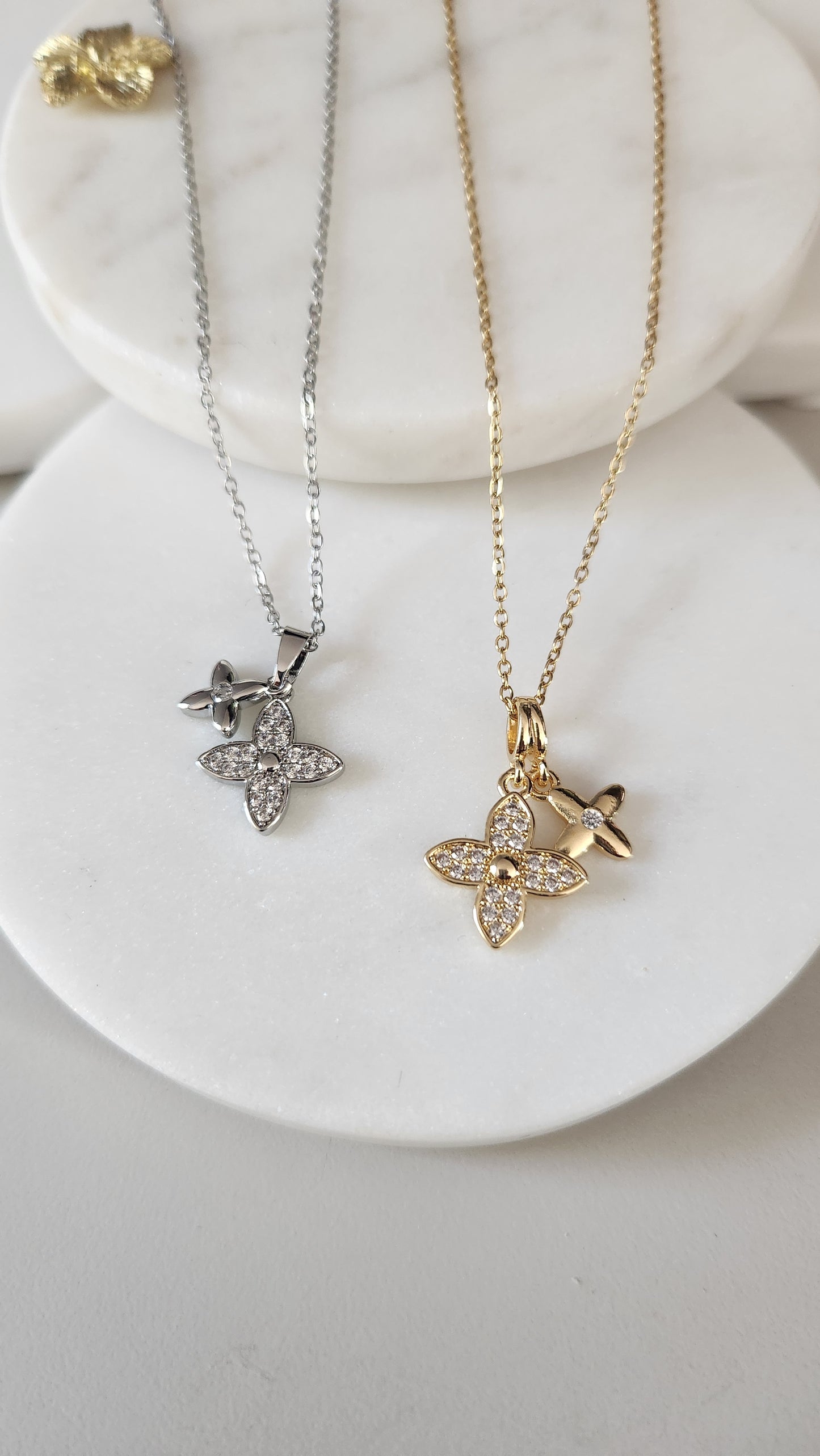 Trefoil Necklace