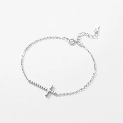 Dainty silver cross bracelet