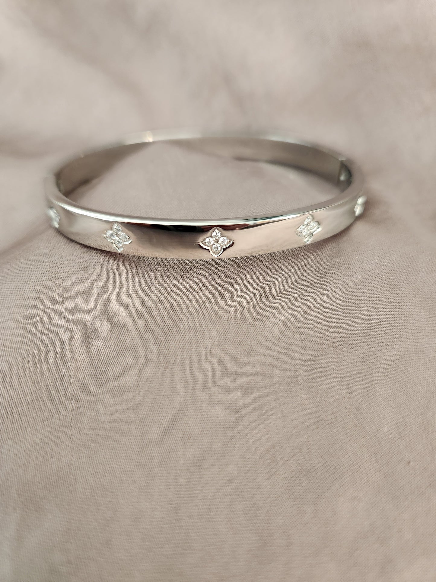 Lexi Silver Bangle